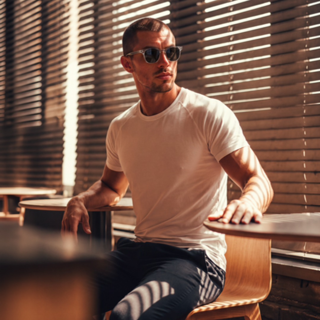 Lifestyle – Auguste sunglasses with transparent Crystal frame outdoors